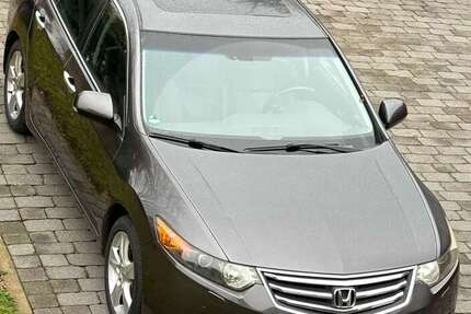 Honda Accord 119.195 km 10.900 € Hamburg 22419