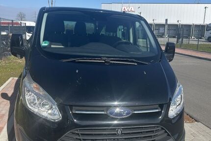 Ford Tourneo Custom 112.000 km 20.790 &euro; Barsbüttel 22885