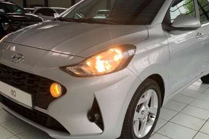 Hyundai i10 25.700 km 11.990 &euro; Hamburg 22525