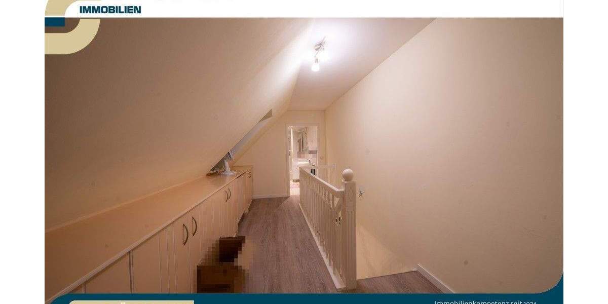 von Stosch Immobilien 3 ZI Maisonette WHG mit Carport in Halstenbek zu mieten 3 zimmer