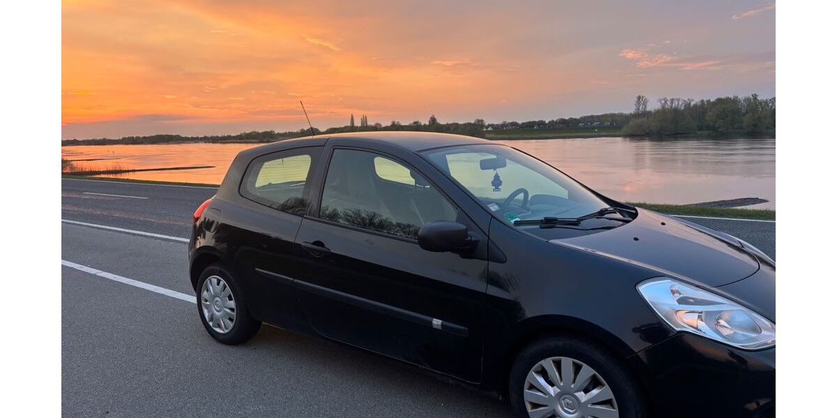 Renault Clio 350.000 km 2.000 &euro; Winsen (Luhe) 21423