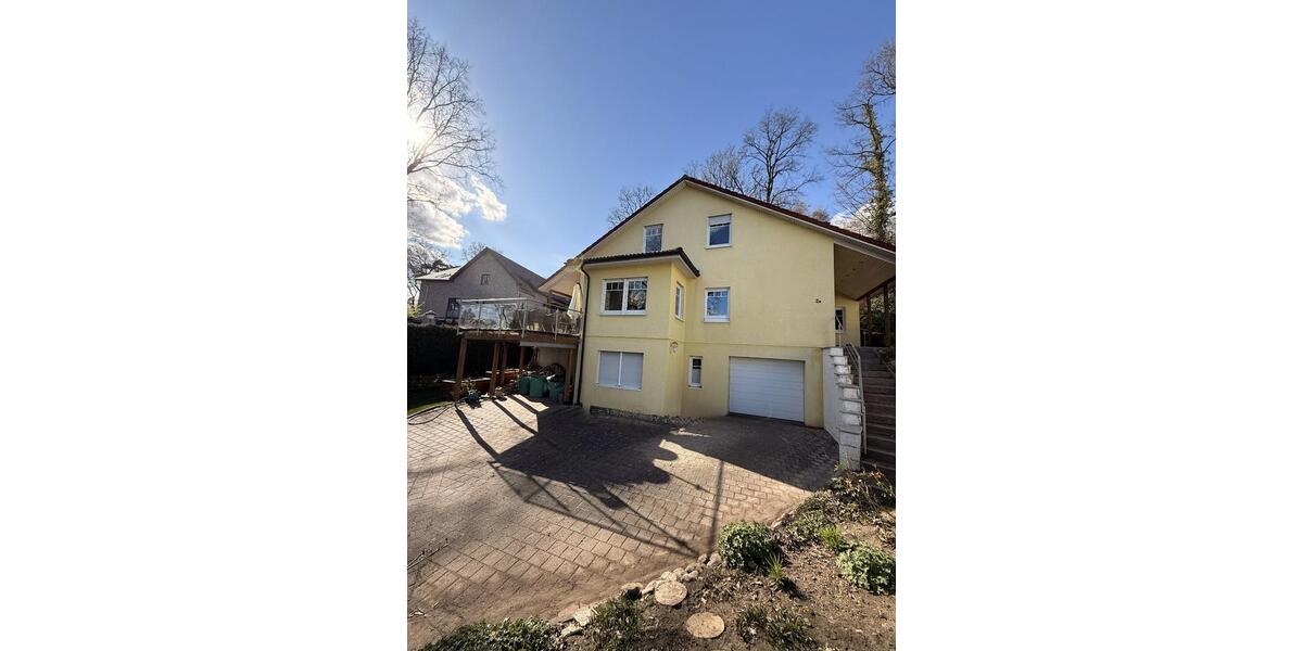 Doppelhaushälfte Buxtehude - 6 Zimmer, 164 m&sup2;, 2.300&euro; | Angebot:26269277