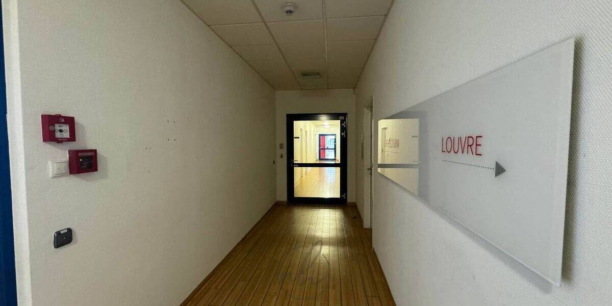 Gewerbeobjekt Hamburg Rahlstedt - 2 Zimmer, 110 m&sup2;, 1.430&euro; | Angebot:26834457