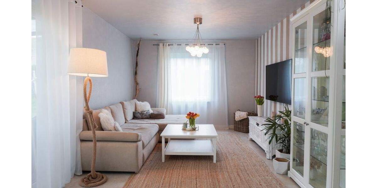 Modernes Einfamilienhaus mit Einliegerwohnung & Terrasse in ruhiger Lage von Neuengamme 6 zimmer