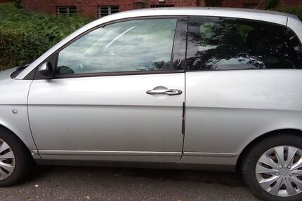 Lancia Ypsilon 150.000 km 1.800 &euro; Hamburg 22459