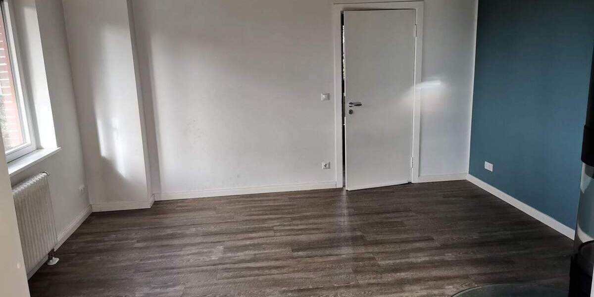 Einfamilienhaus Buxtehude - 5 Zimmer, 180 m&sup2;, 2.200&euro; | Angebot:25800824