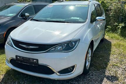 Chrysler Pacifica 104.000 km 35.999 € Hamburg 22309