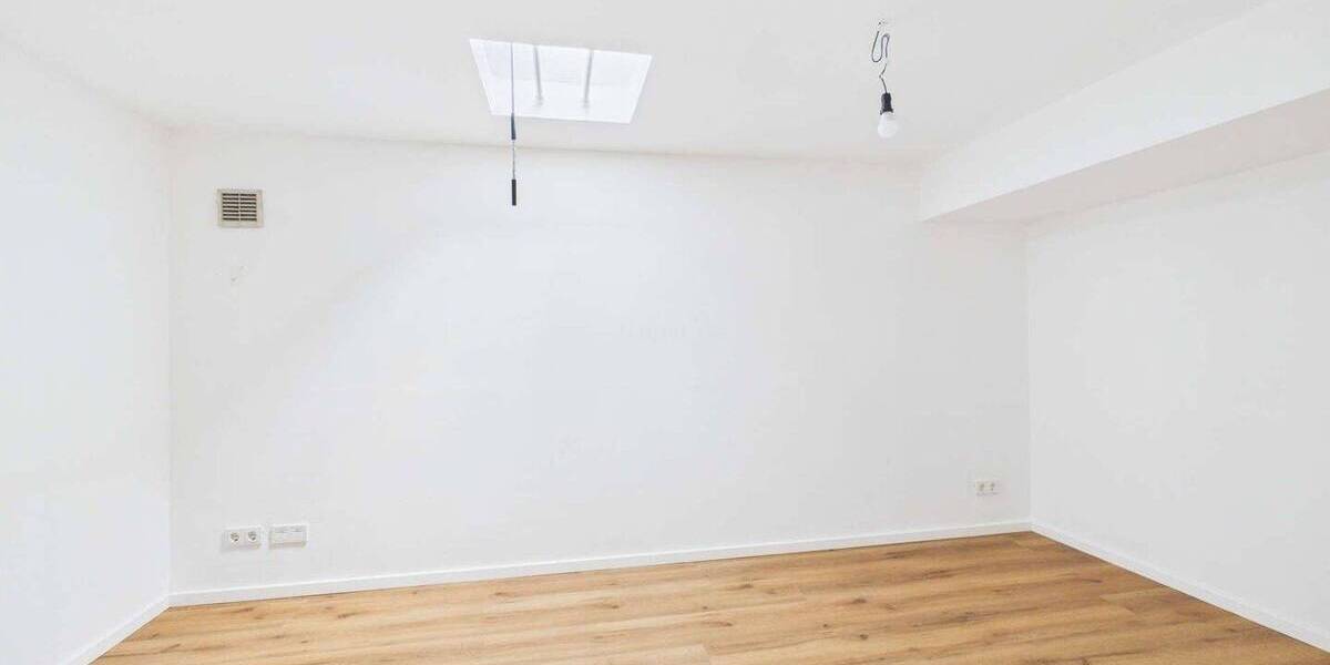 Bungalow Hamburg Hummelsbüttel - 1 Zimmer, 143 m&sup2;, 2.800&euro; | Angebot:26852236