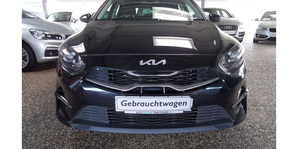 Kia ceed / Ceed 159.987 km 12.990 &euro; Bargteheide bei Hamburg 22941