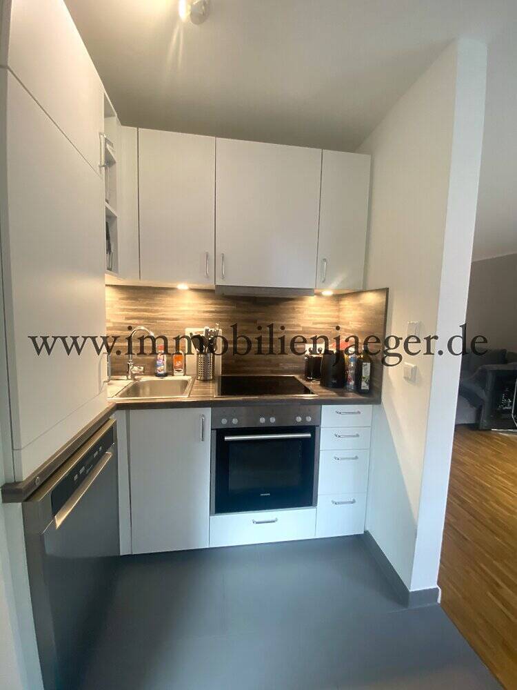 Alt-Garstedt Altes Rathaus - Neubaustandard - Barrierefreie Wohnung mit Terrasse - Ideal für Senioren