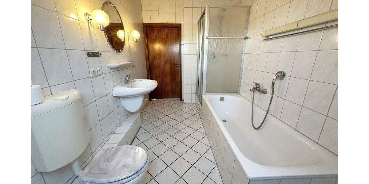 Mehrfamilienhaus, Wohnhaus Bargfeld Stegen - 6 Zimmer, 173 m&sup2;, 425.000&euro; | Angebot:25745053