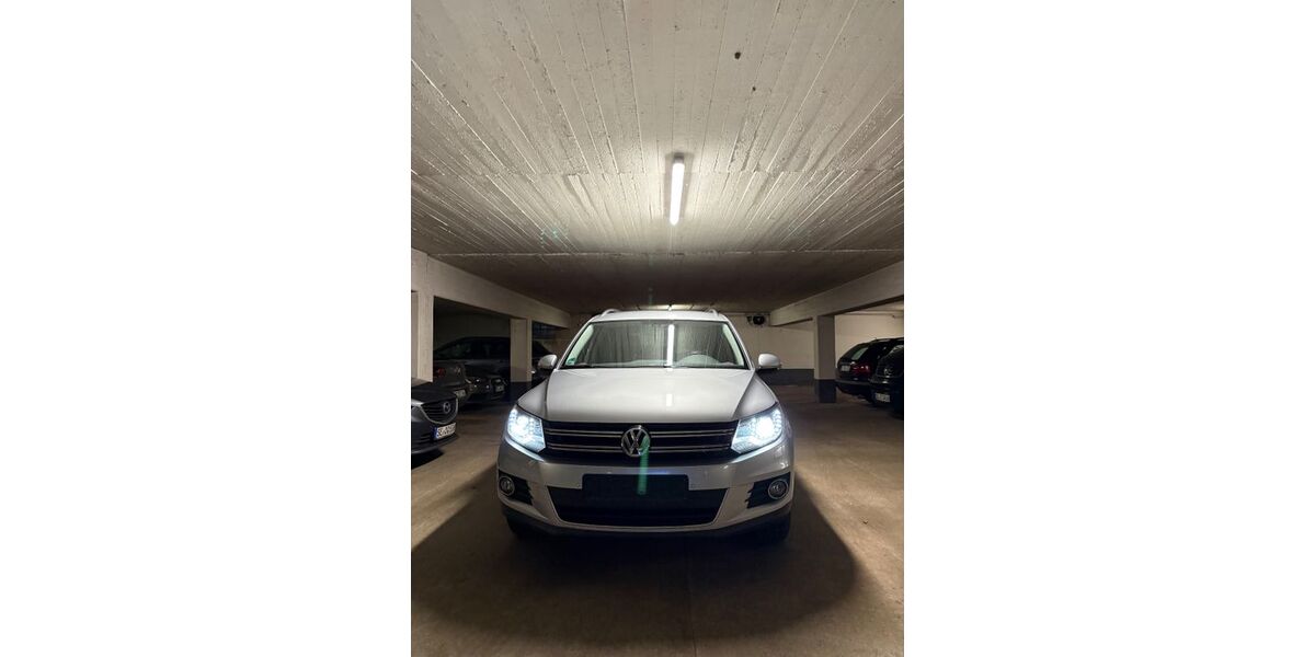 VW Tiguan 107.000 km 14.700 &euro; Norderstedt 22848
