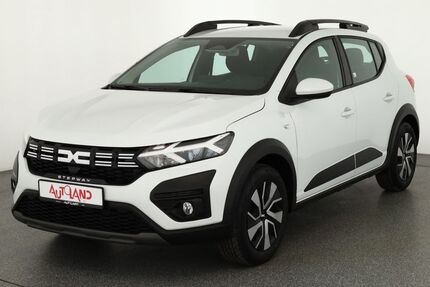 Dacia Sandero 19.108 km 15.890 &euro; Hamburg 22761