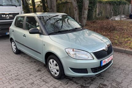 Skoda Fabia 49.000 km 5.699 &euro; Hamburg 22045