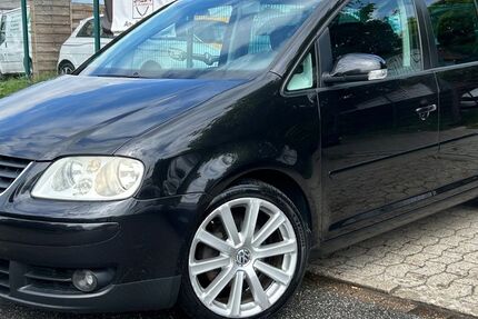 VW Touran 241.000 km 1.990 &euro; Neu Wulmstorf 21629