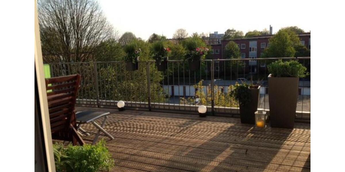 TRAUMHAFTE PENTHOUSEWOHNUNG-4 Zi.-Maisonette-ruhig und sonnig 4 zimmer