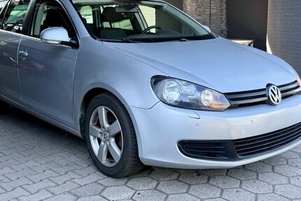 VW Golf 272.010 km 3.490 &euro; Geesthacht bei Hamburg 21502