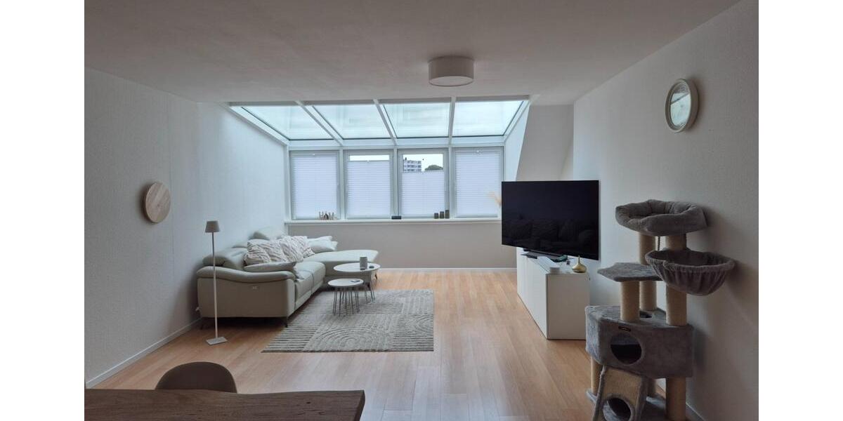 Anfragen-Stopp:Zentrale und helle 4,5 Zimmer-Wohnung zu vermieten 4.5 zimmer