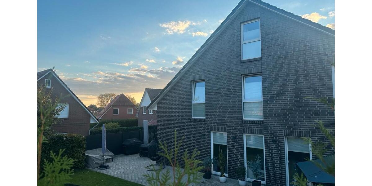 Hochwertige DHH in Hamburg Finkenwerder 5 zimmer