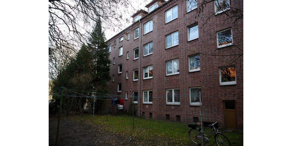 Ein Mehrfamilienhaus mit zwei Eingängen in hervorragender Lage in 22081 Hamburg-Barmbek-Süd zimmer