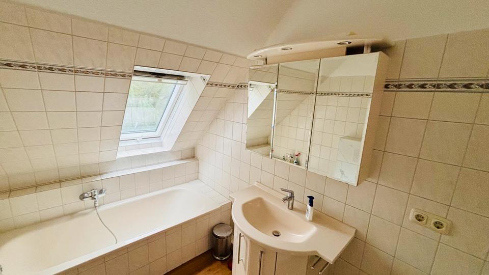 Doppelhaushälfte Glinde - 4 Zimmer, 105 m&sup2;, 1.850&euro; | Angebot:25432857