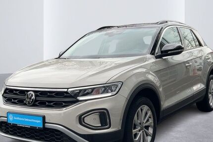 VW T-Roc 46.663 km 20.350 &euro; Hamburg 22111