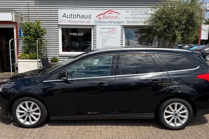 Ford Focus 81.000 km 7.950 &euro; Winsen (Luhe). 21423