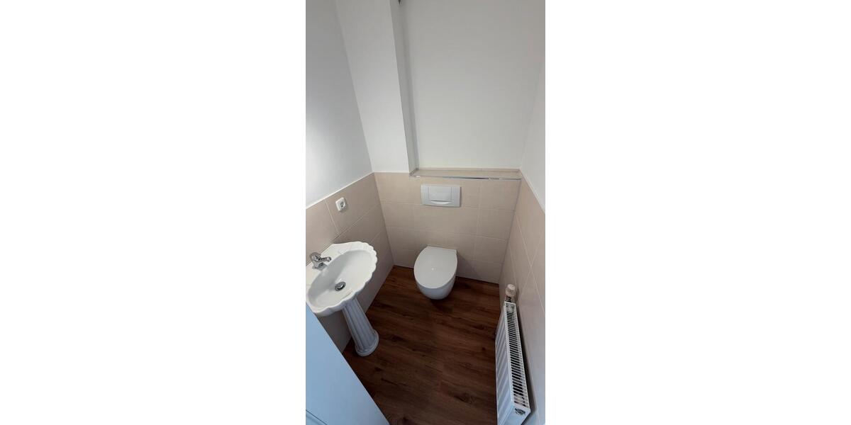 Doppelhaushälfte Wedel - 4 Zimmer, 120 m&sup2;, 2.000&euro; | Angebot:26527076