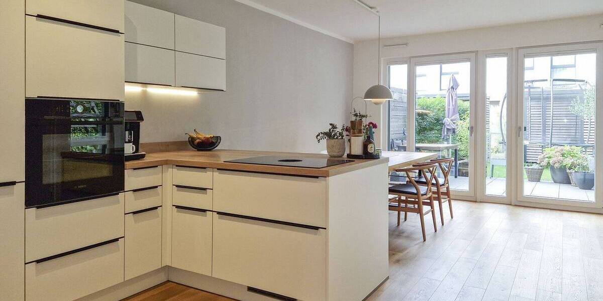 Reihenendhaus Norderstedt Garstedt - 5 Zimmer, 124 m&sup2;, 695.000&euro; | Angebot:23941833