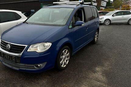 VW Touran 240.000 km 2.700 &euro; Winsen/Luhe 21423