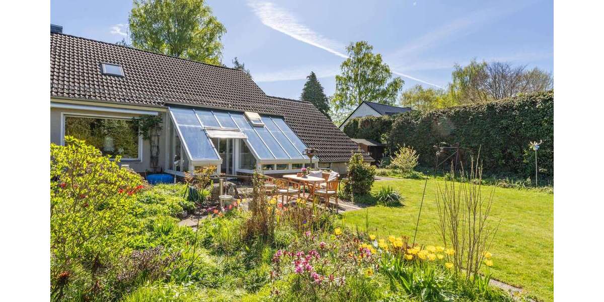 Einfamilienhaus Hamburg / Volksdorf Volksdorf - 4 Zimmer, 133 m&sup2;, 820.000&euro; | Angebot:26870728