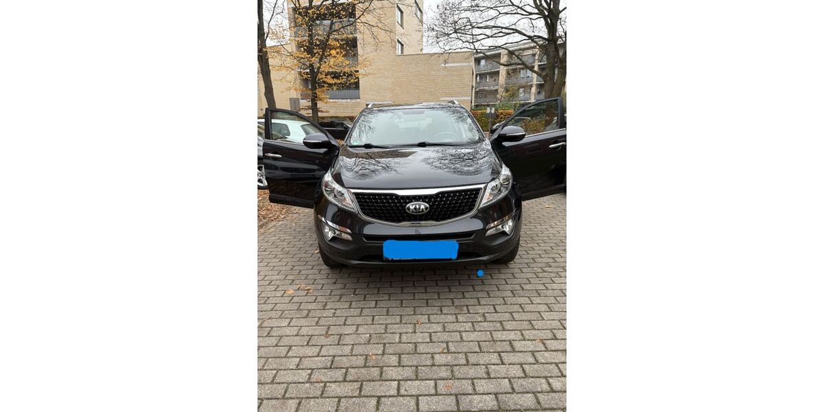 Kia Sportage 64.000 km 12.600 € Hamburg 22147