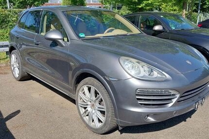 Porsche Cayenne 229.000 km 17.599 &euro; Hamburg 20537