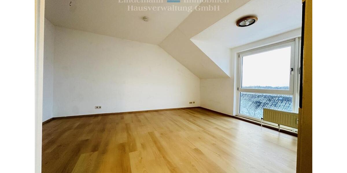Dachgeschoßwohnung Buxtehude - 1 Zimmer, 31 m&sup2;, 370&euro; | Angebot:26320878