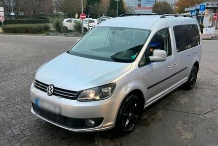 VW Caddy Maxi 198.000 km 9.900 &euro; Hamburg 22119