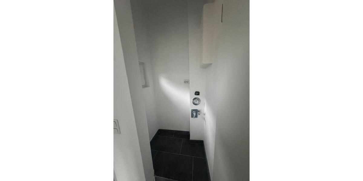 Erdgeschoßwohnung Hamburg Groß Borstel - 1 Zimmer, 28 m&sup2;, 450&euro; | Angebot:26089275