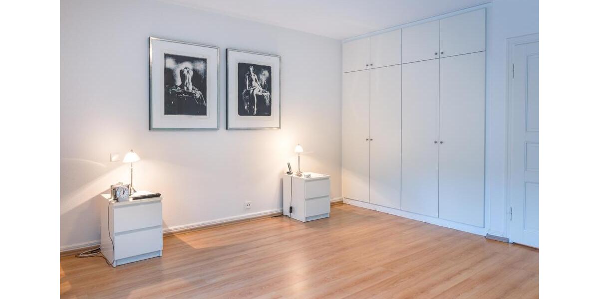 Reihenhaus Hamburg Ohlsdorf - 9 Zimmer, 237 m&sup2;, 1.450.000&euro; | Angebot:26122576