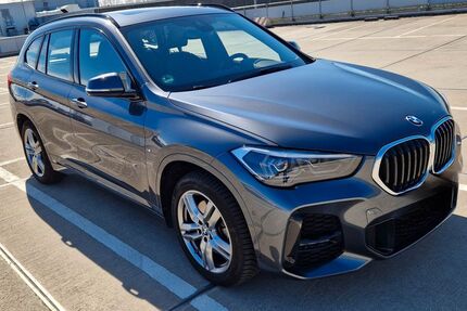 BMW X1 61.600 km 26.900 &euro; Hamburg 22339