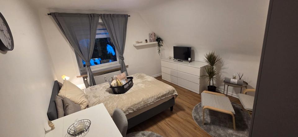 Etagenwohnung Hamburg Wandsbek - 1 Zimmer, 50 m&sup2;, 820&euro; | Angebot:26533905