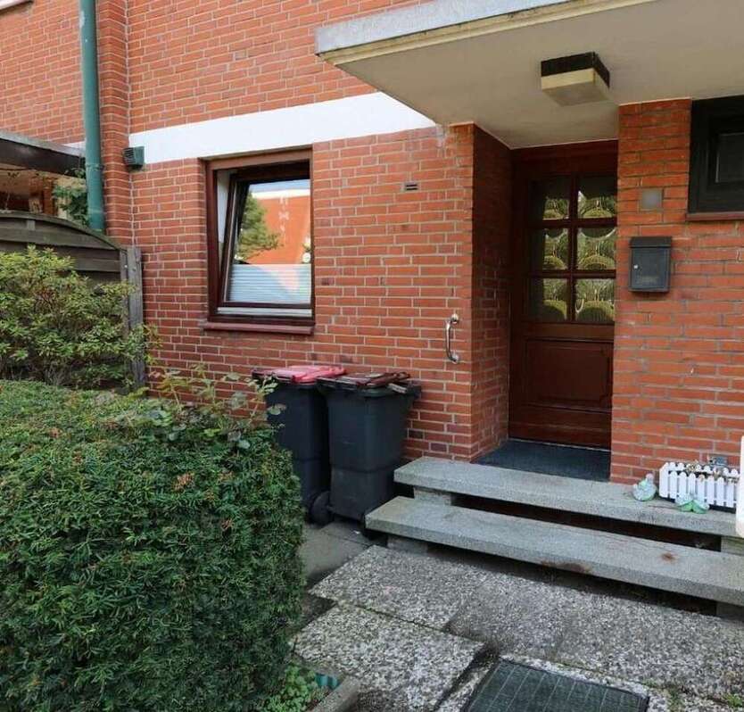 Haus zum Kaufen in Norderstedt 340.000 € 82 m²