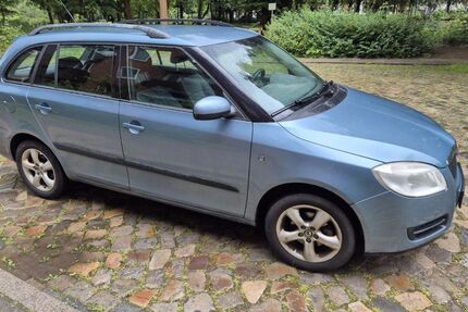 Skoda Fabia 376.000 km 1.500 &euro; Hamburg 20535