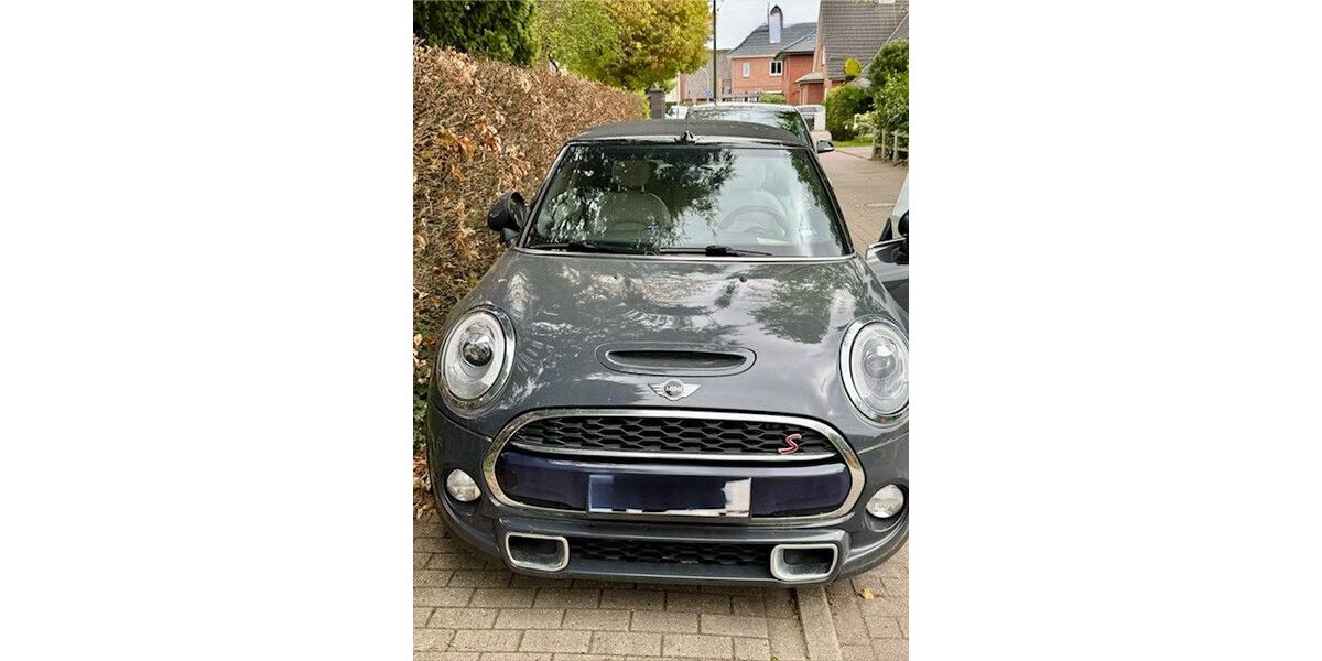 Mini Cooper SD Cabrio 109.000 km 16.900 &euro; Kisdorf 24629