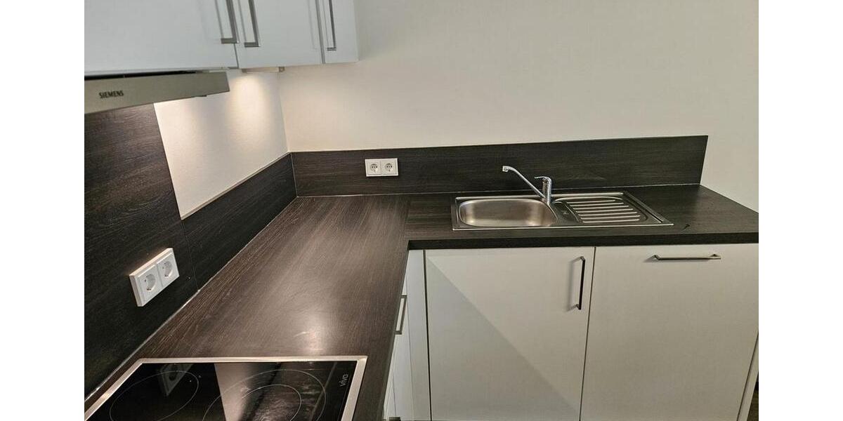 Etagenwohnung Hamburg Altstadt - 2 Zimmer, 79 m&sup2;, 1.000&euro; | Angebot:26211231