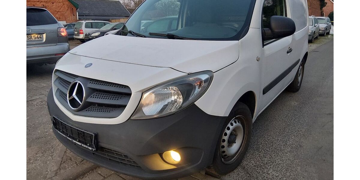Mercedes-Benz Citan 229.300 km 5.200 &euro; Winsen/Luhe OT Pattense 21423