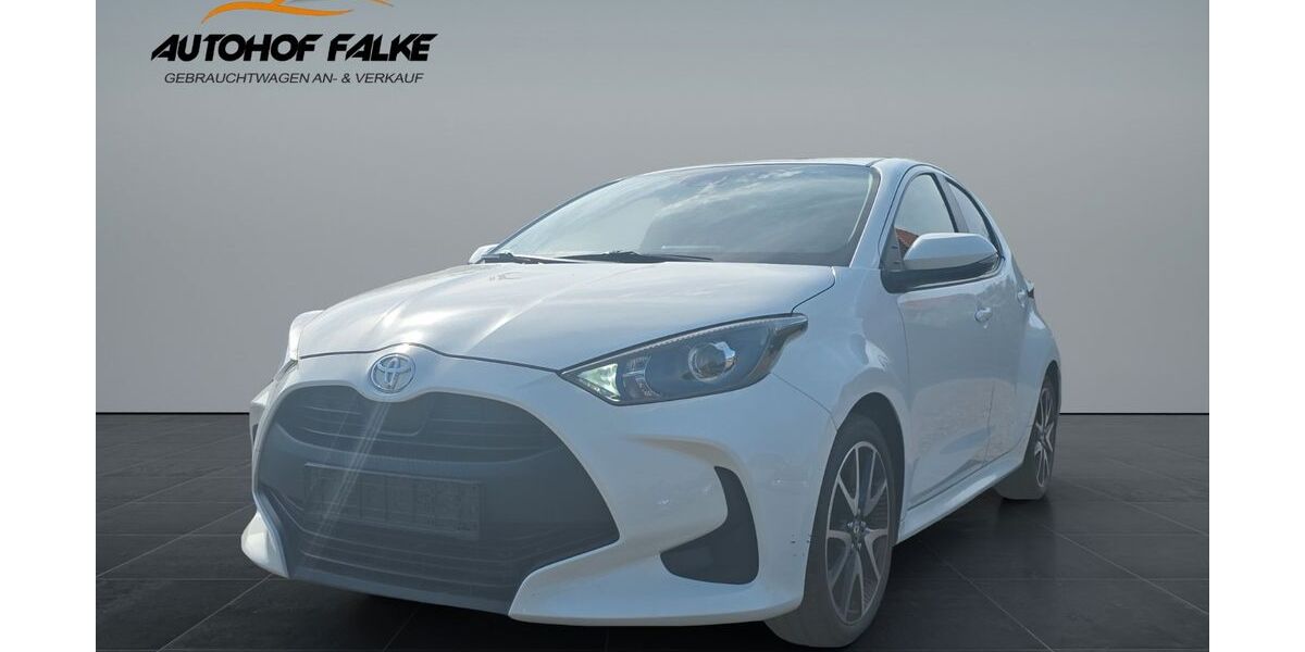 Toyota Yaris 139.204 km 9.450 &euro; Jork 21635