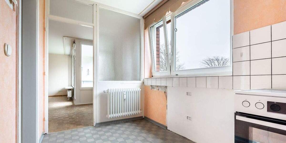 Großzügig geschnittene 4 Zimmer-Wohnung in zentraler Wohnlage von Reinbek 4 zimmer