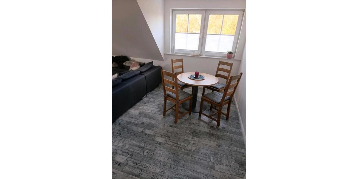 Dachgeschoßwohnung Kisdorf - 4 Zimmer, 85 m&sup2;, 1.400&euro; | Angebot:26374309