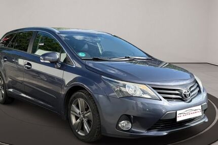 Toyota Avensis 189.000 km 8.490 € Hamburg 22043