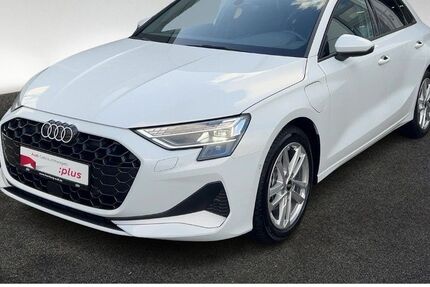 Audi A3 21.896 km 33.880 &euro; Hamburg 22529