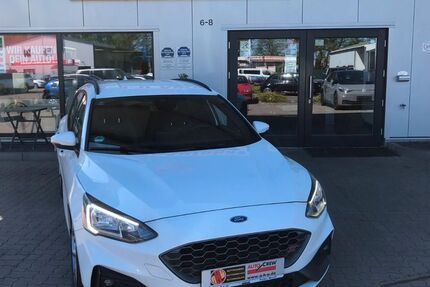 Ford Focus 190.682 km 12.850 &euro; Henstedt-Ulzburg­­­ 24558